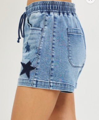 Risen Shorts with Star Patched Details